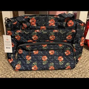 Lug Windjammer SE Tote NWT Aloha Navy